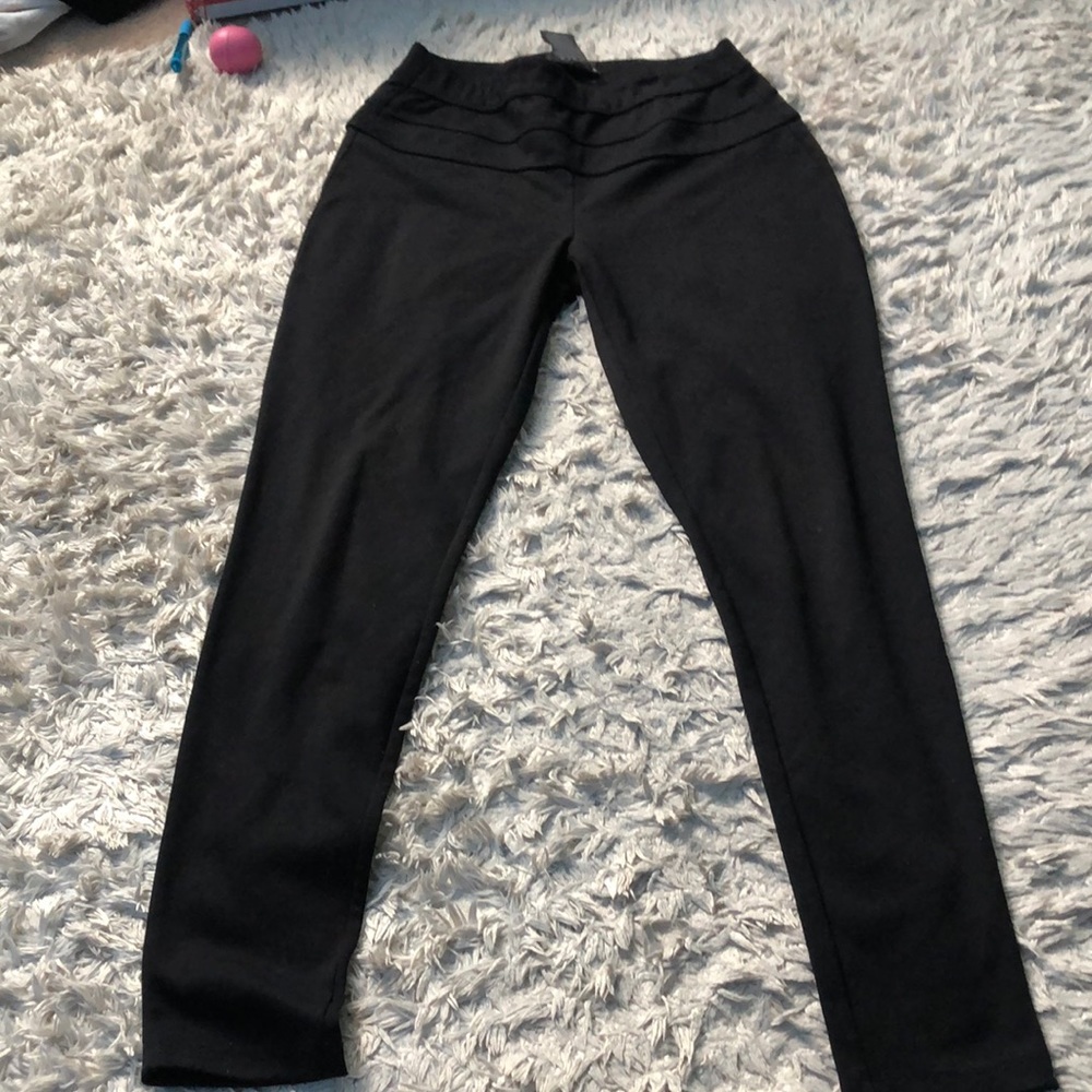 Size small black leggings